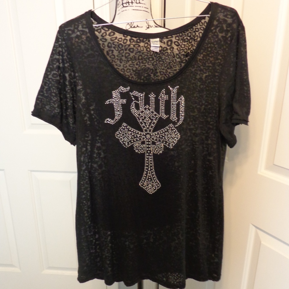 XL Graphic Tee